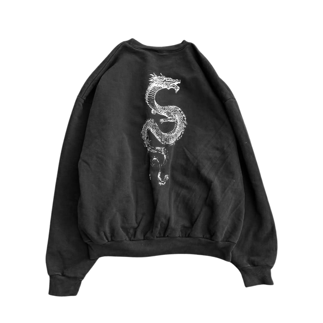 DRAGON, garment dyed sweatshirt